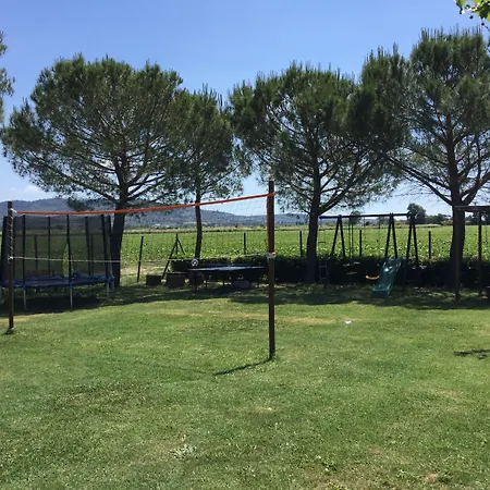 Terra Di Alloggio per agriturismo *